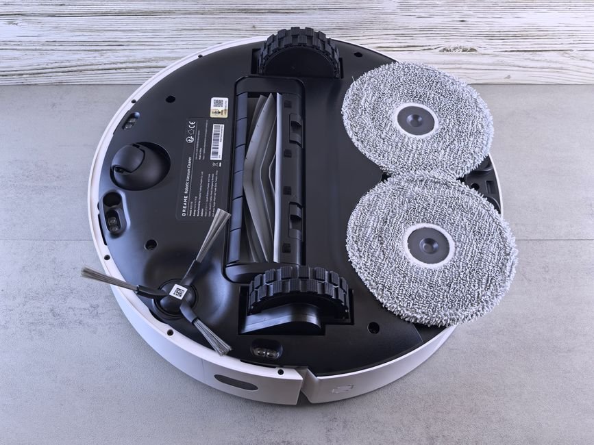 robot vacuum brush roll